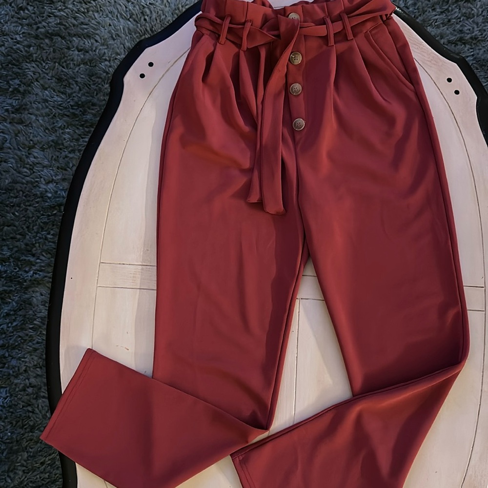 Ladies Size Medium Burnt Orange SOHO Pants.